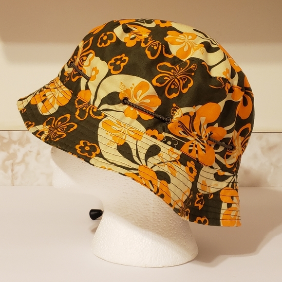 Colorful Bucket Hat With Flowers - Picture 3 of 10